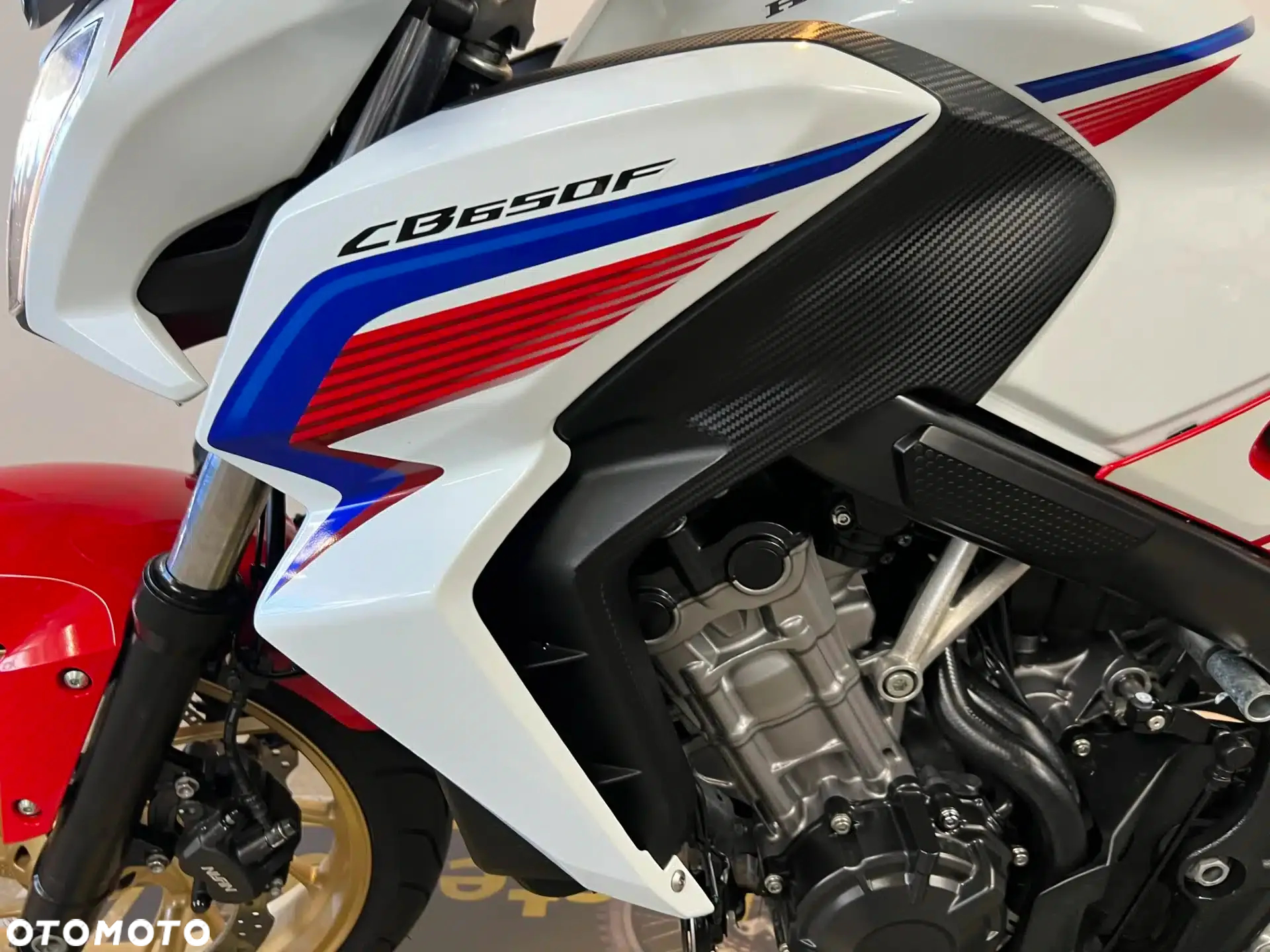 Honda CB - 23