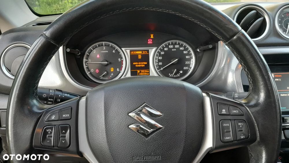 Suzuki Vitara - 19