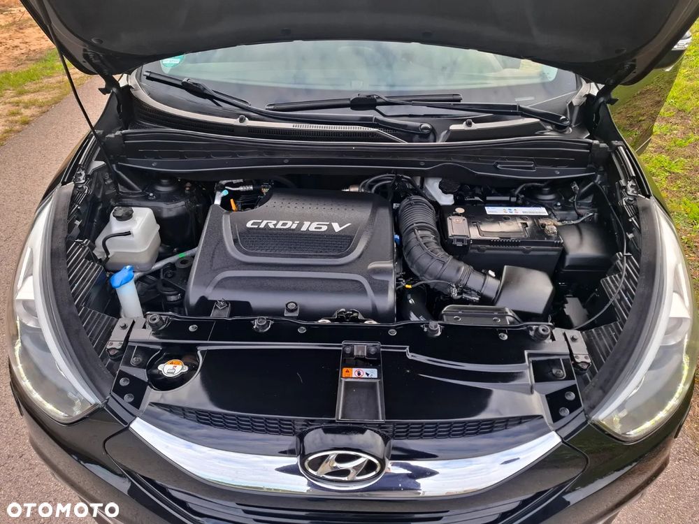 Hyundai ix35 2.0 CRDi 4WD Automatik Premium - 24