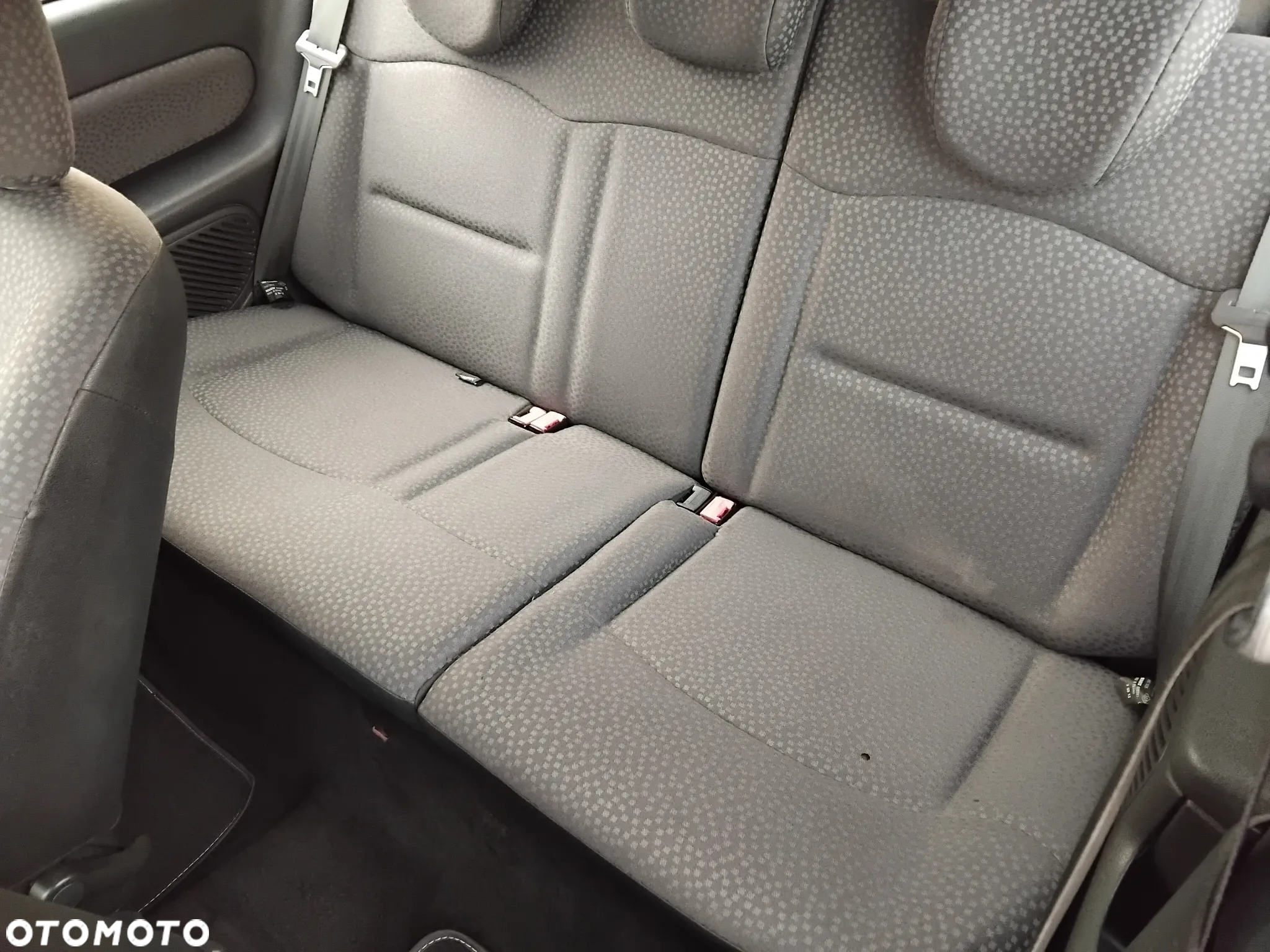 Renault Clio 1.2 16V Campus YAHOO - 12