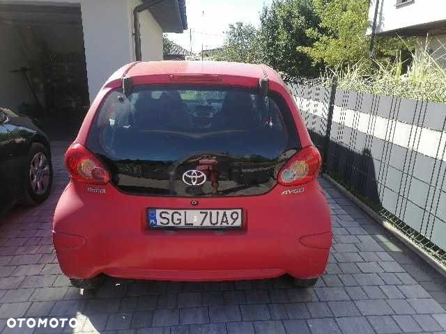 Toyota Aygo - 1