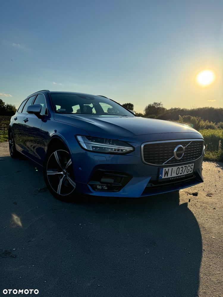 Volvo V90 D5 AWD R-Design - 1