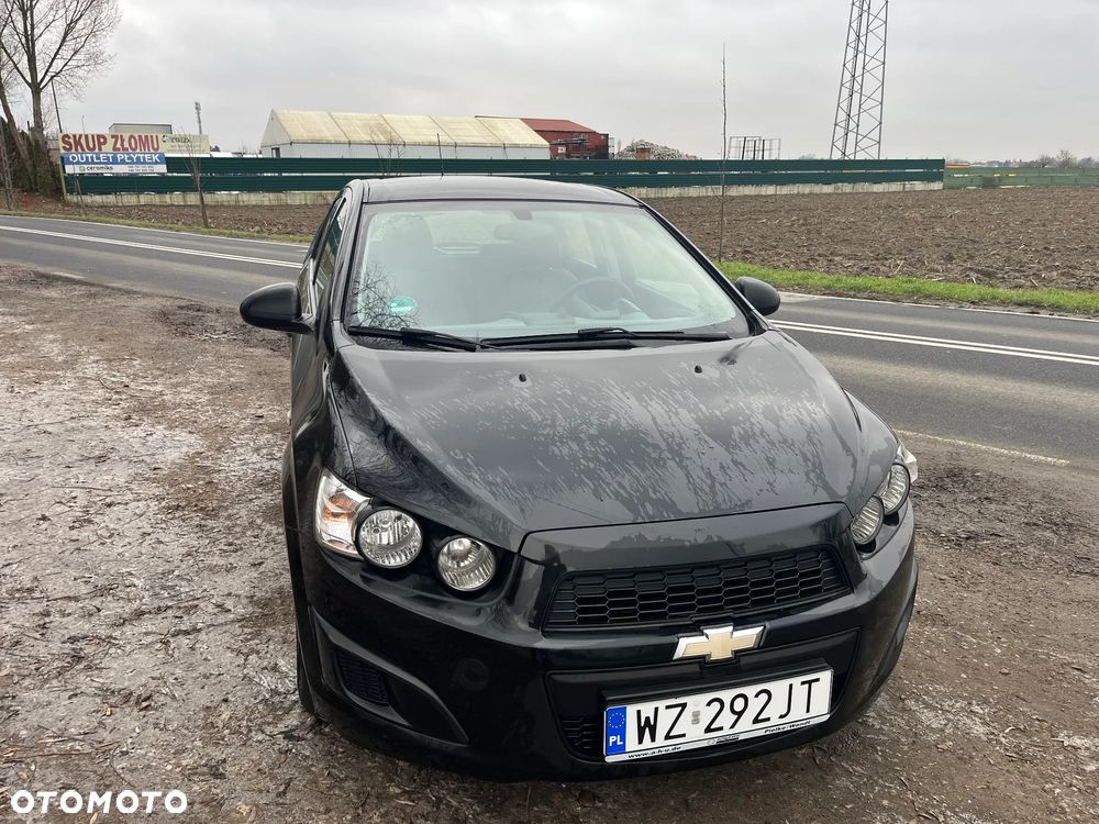 Chevrolet Aveo 1.2 LS - 2