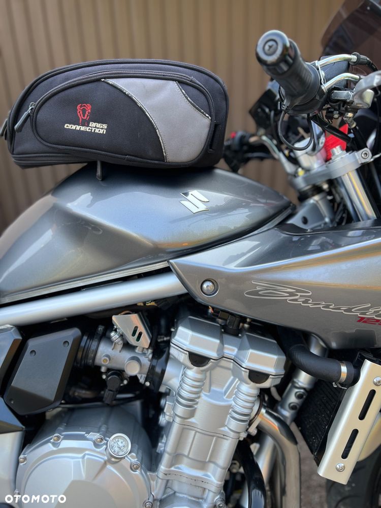 Suzuki Bandit - 11