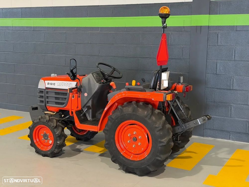 Kubota B1610 4RM - 15