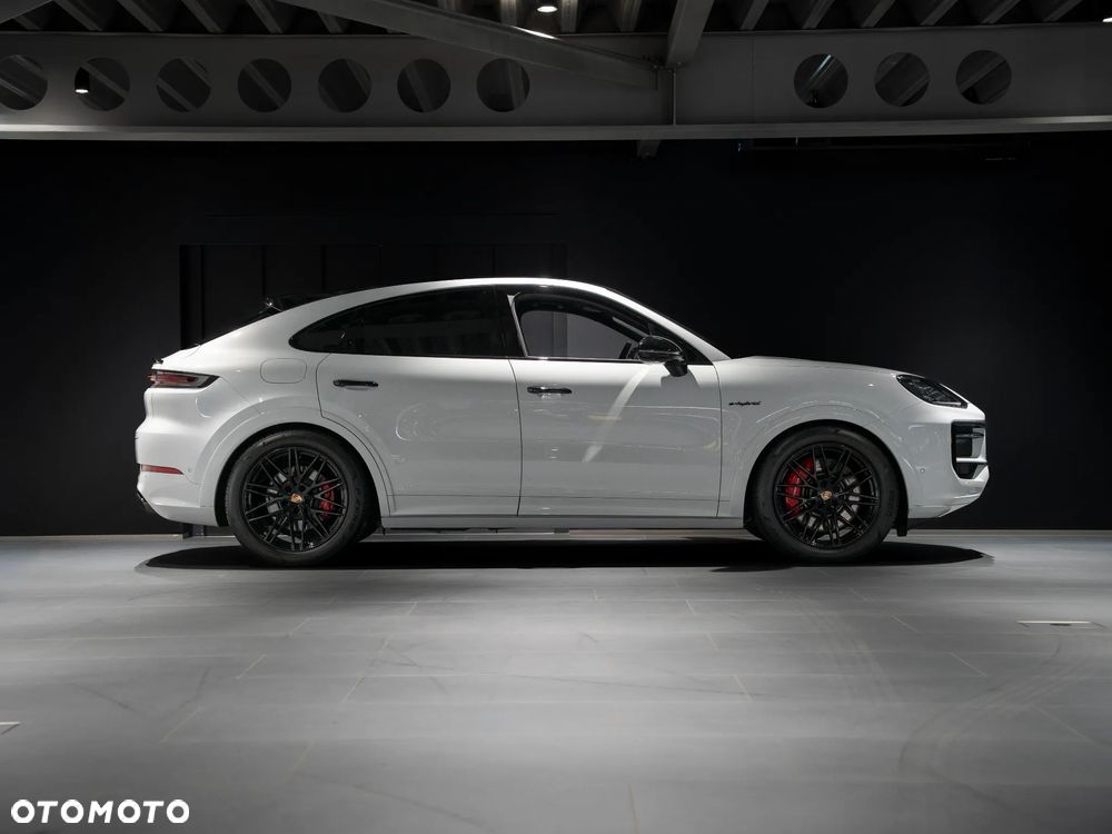Porsche Cayenne S E-Hybrid PHEV - 6