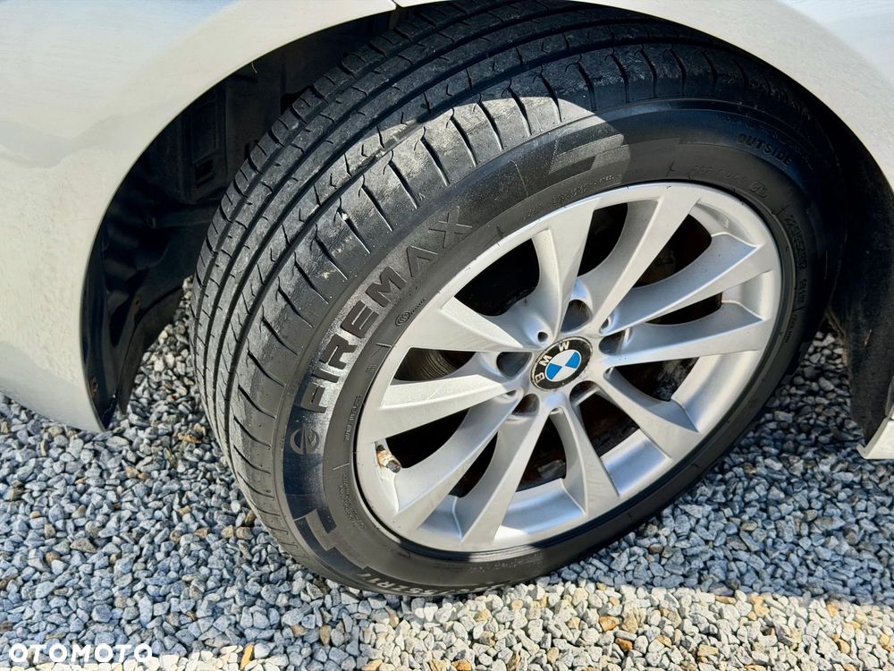 BMW 3GT 318d - 34
