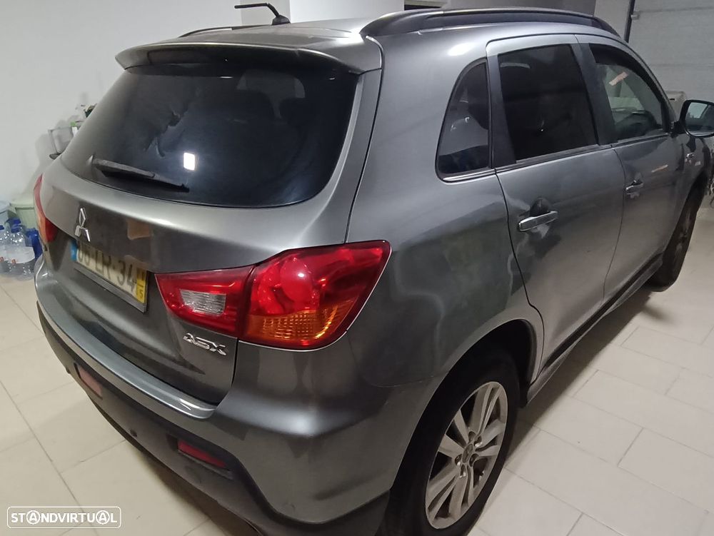 Mitsubishi ASX 1.8 DI-D Intense - 1