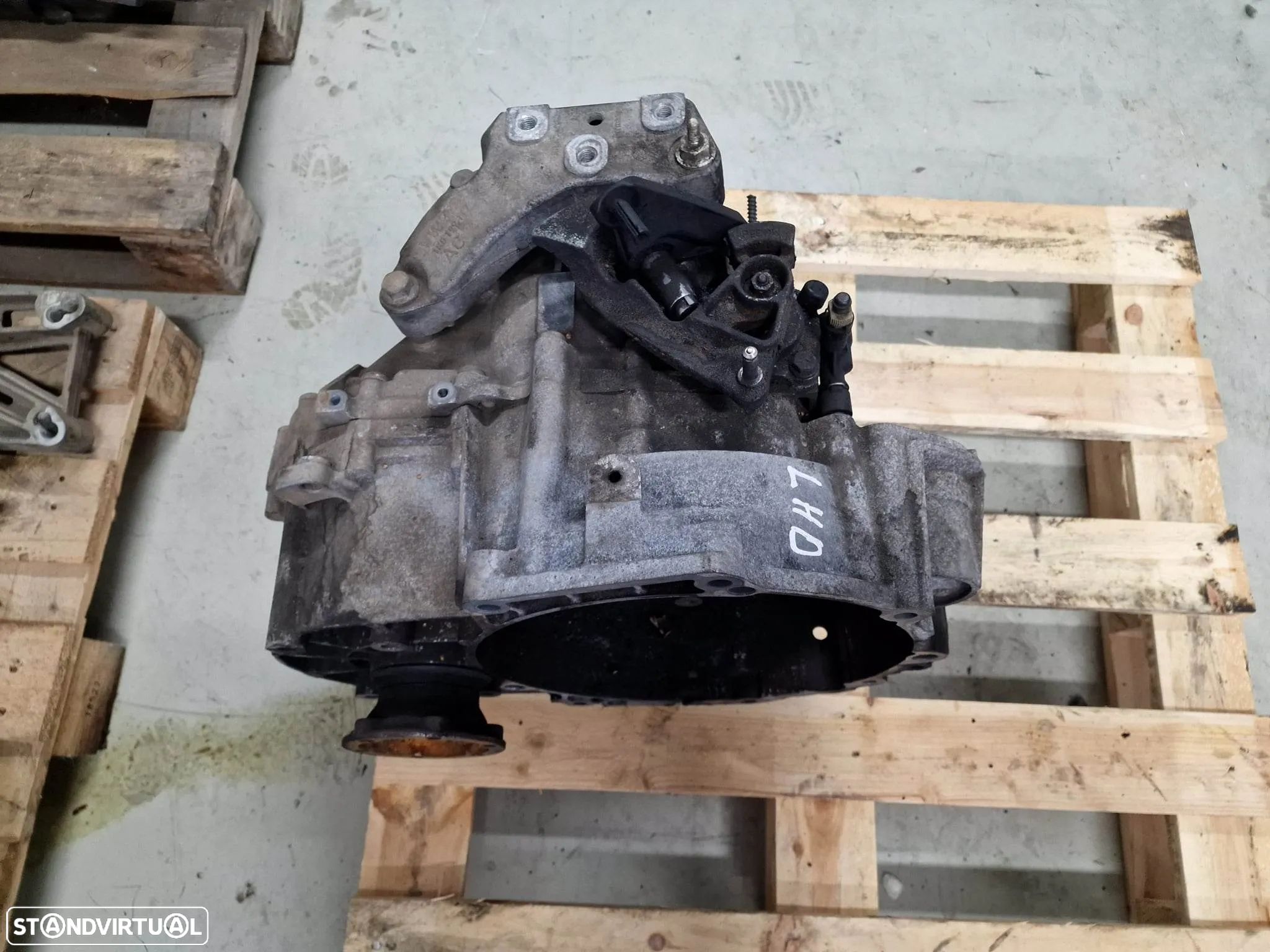 Caixa de 6 velocidades VW GOLF VI 2.0 TDI 2012 ref LHD - 1