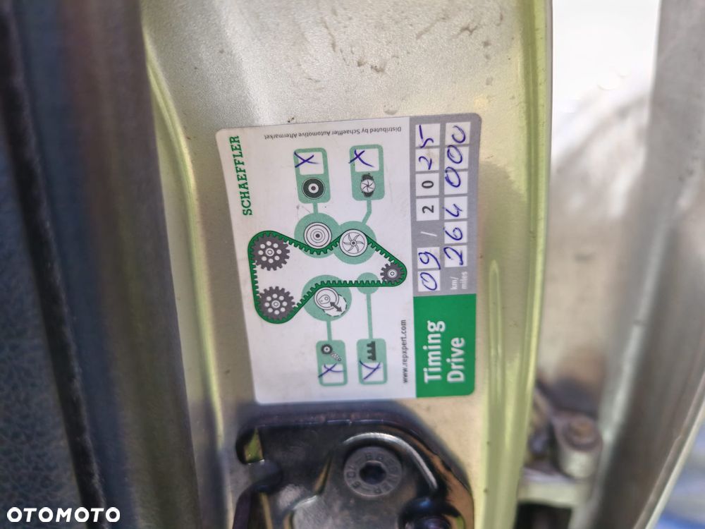 Ford Focus 1.6 TDCi Sport DPF - 16