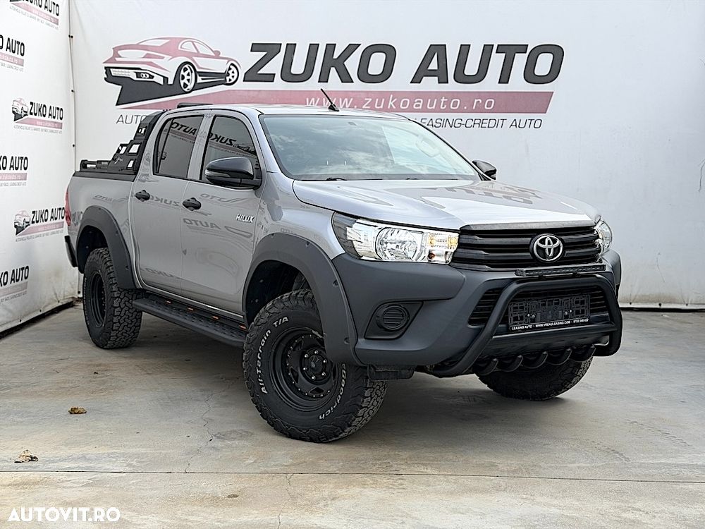 Toyota Hilux 4x4 Double Cab M/T Comfort - 1