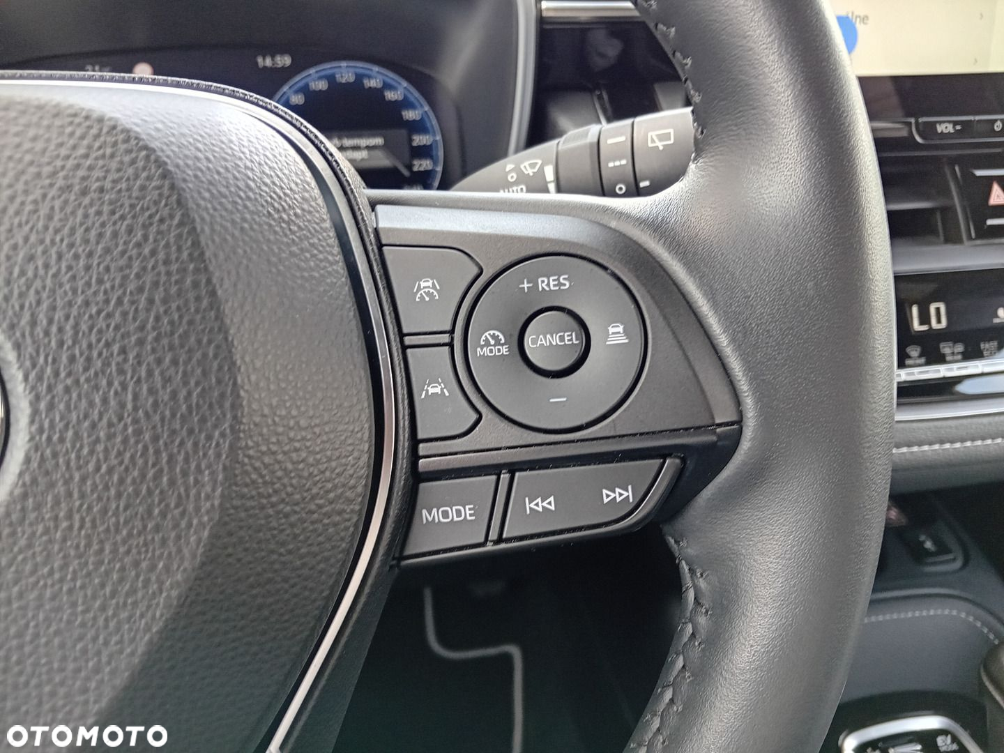 Toyota Corolla - 14