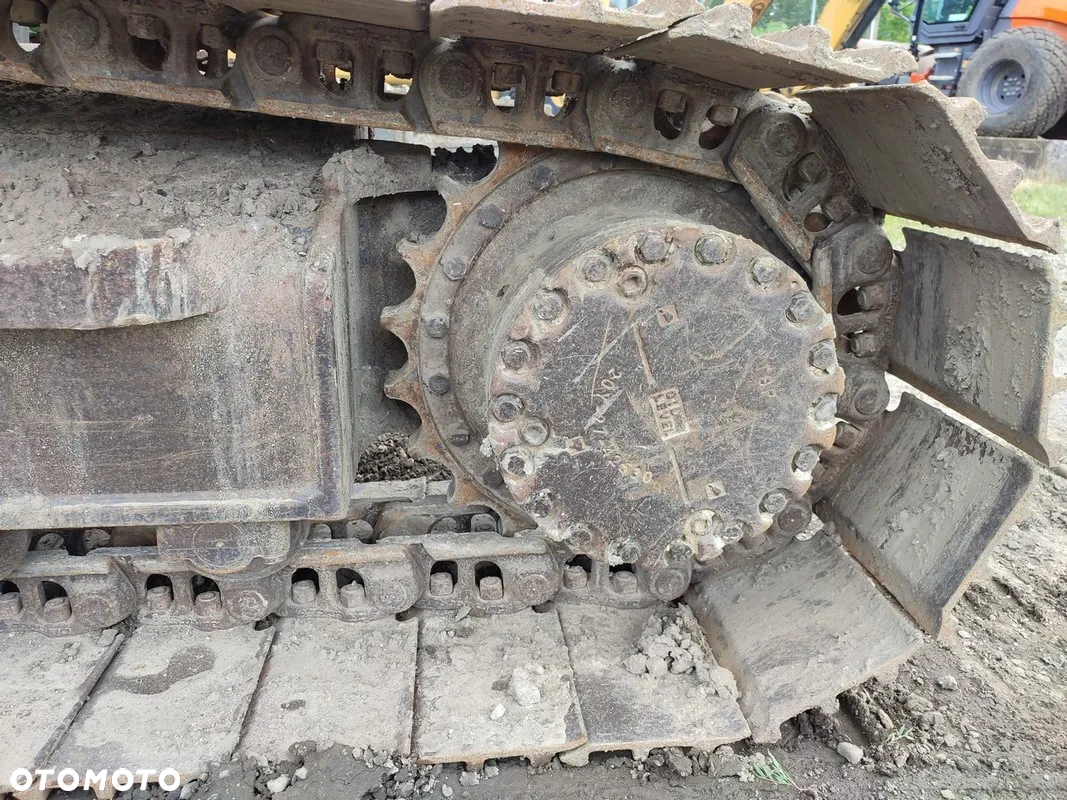 Komatsu PC 210 LC-8 - 12