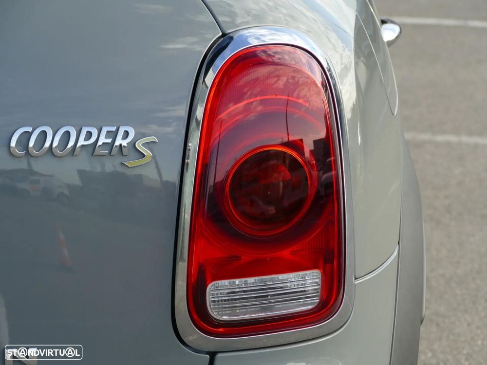MINI Countryman Cooper SE ALL4 Auto - 13