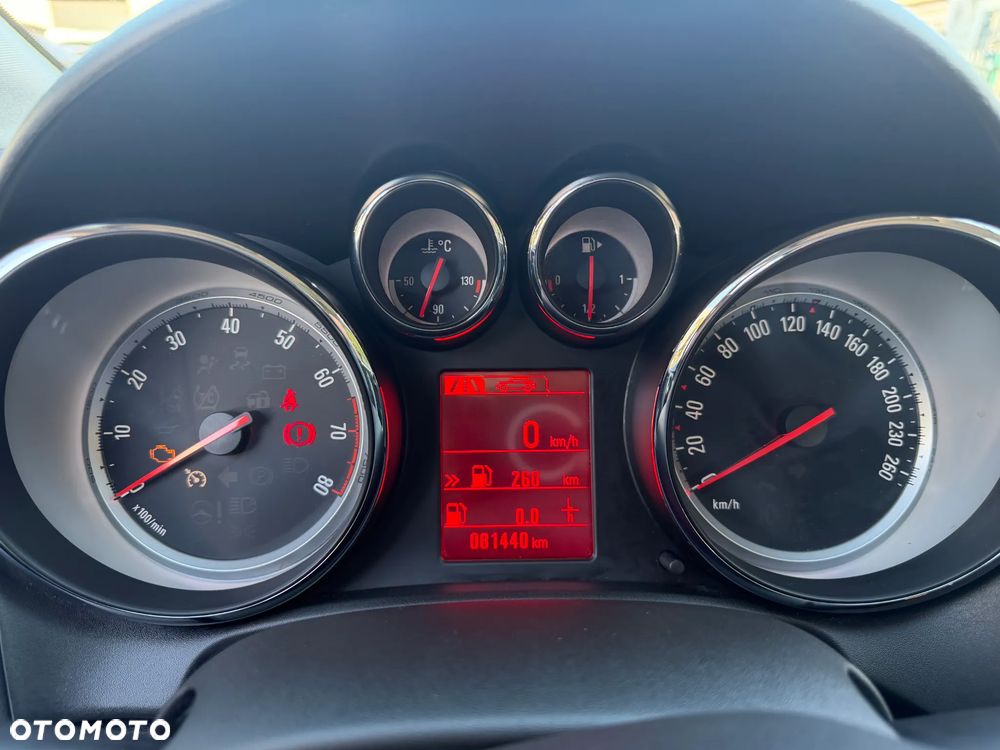 Opel Astra - 8