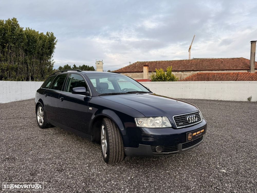 Audi A4 Avant 2.5 TDI quattro - 2