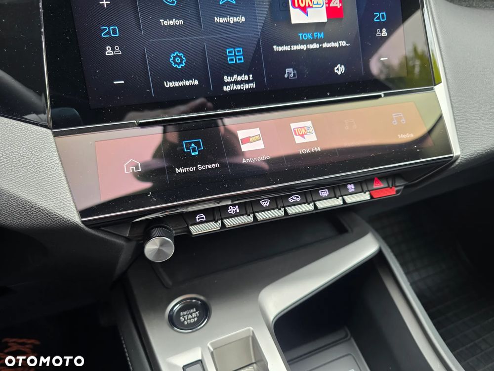 Peugeot 408 1.2 PureTech Allure S&S EAT8 - 24