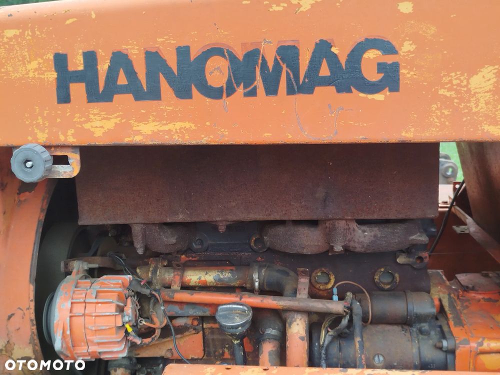 Hanomag B6 - 8