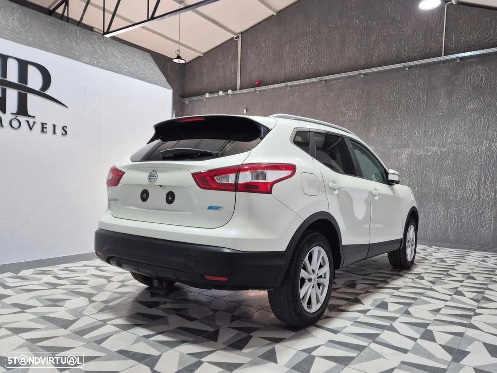 Nissan Qashqai 1.5 dCi Tekna Premium - 4