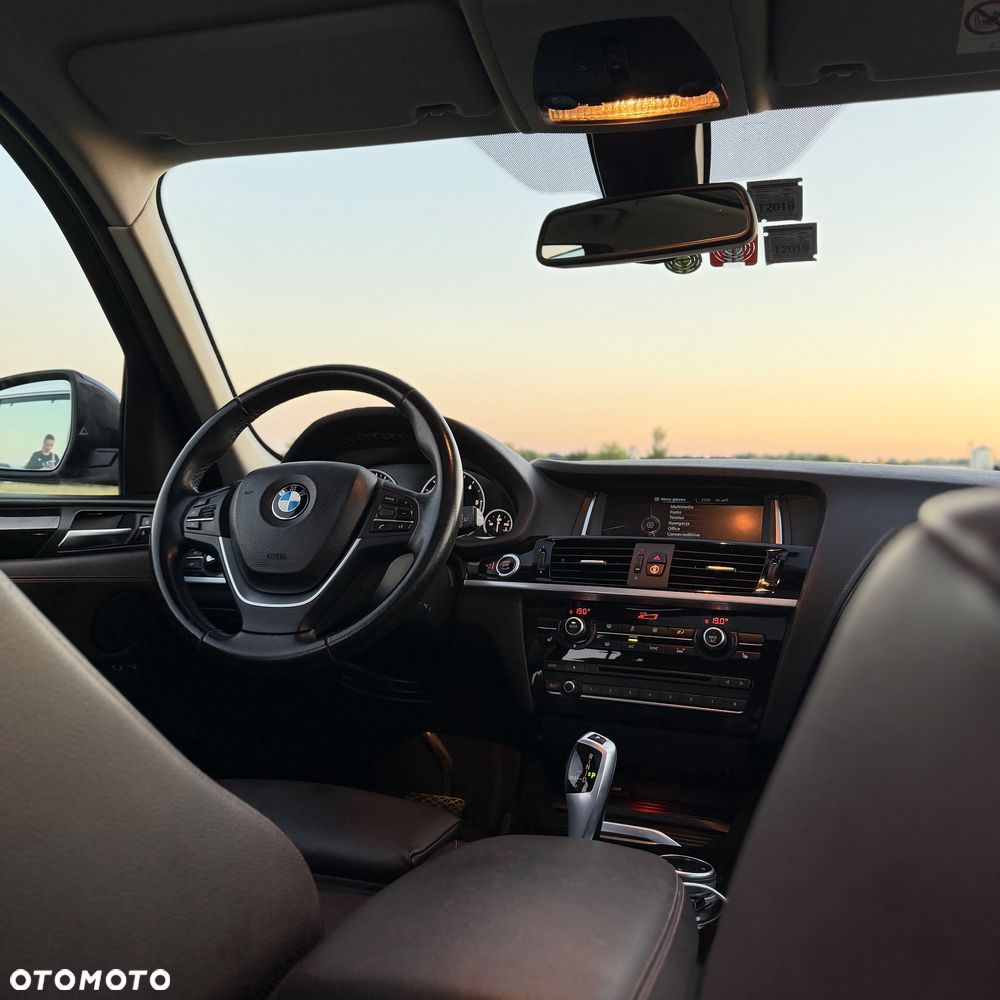 BMW X3 xDrive20d xLine - 14