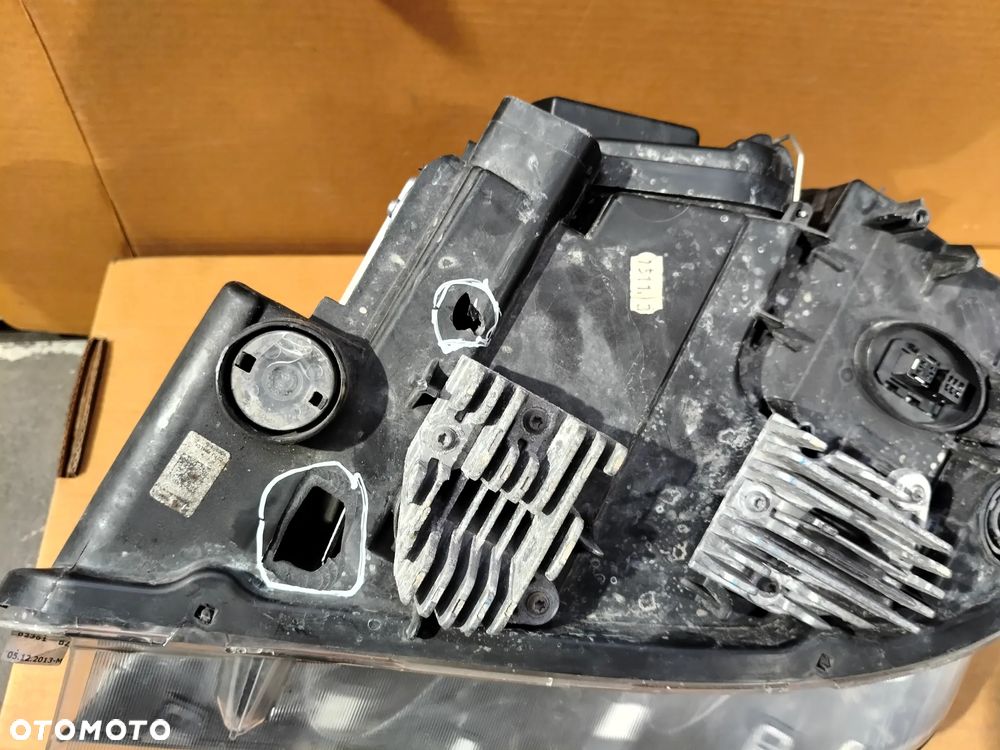 Lampa prawy przód BMW X1 Europa - 8