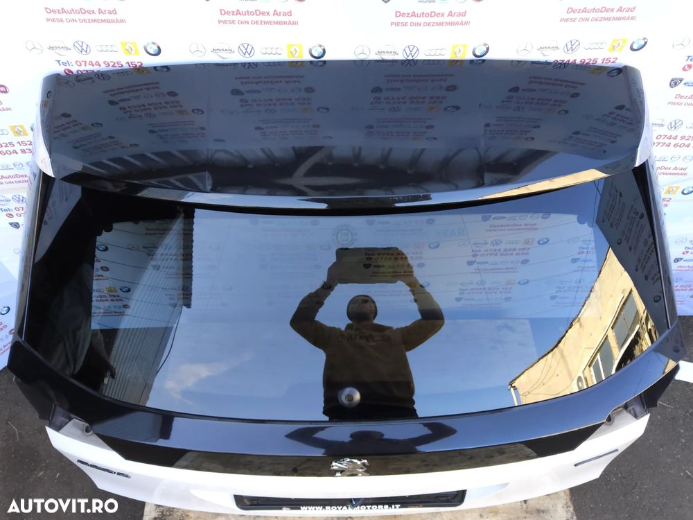 Haion Peugeot 3008 an 2016-2024 haion cu luneta Peugeot 3008 II - 3