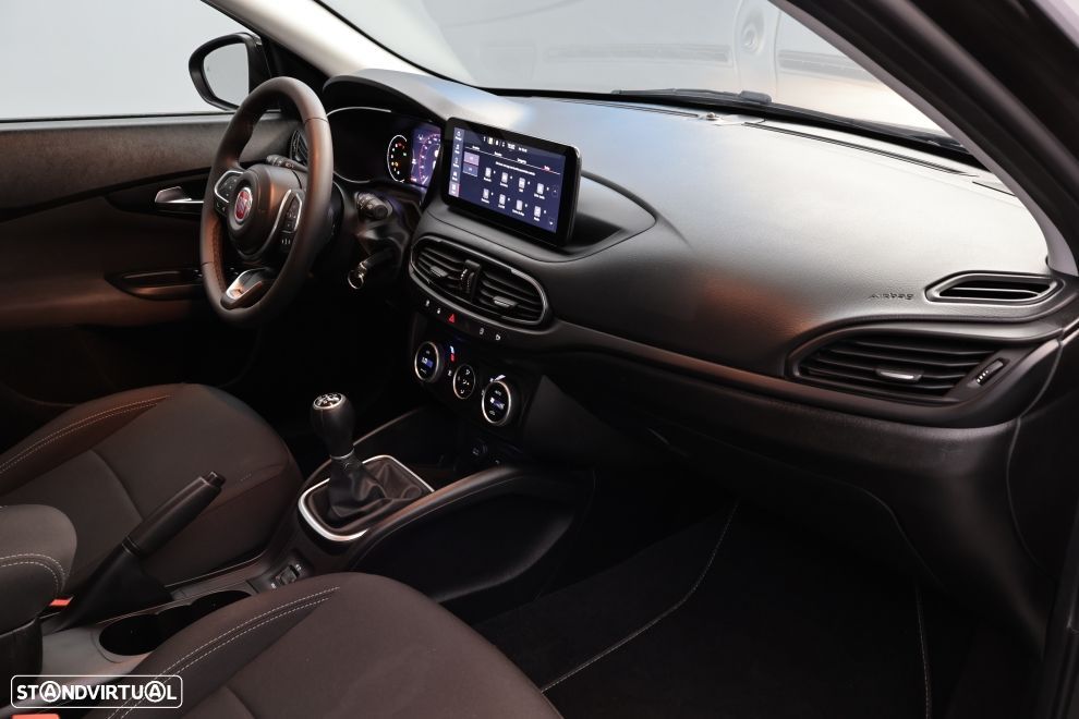 Fiat Tipo Station Wagon 1.0 GSE T3 - 22