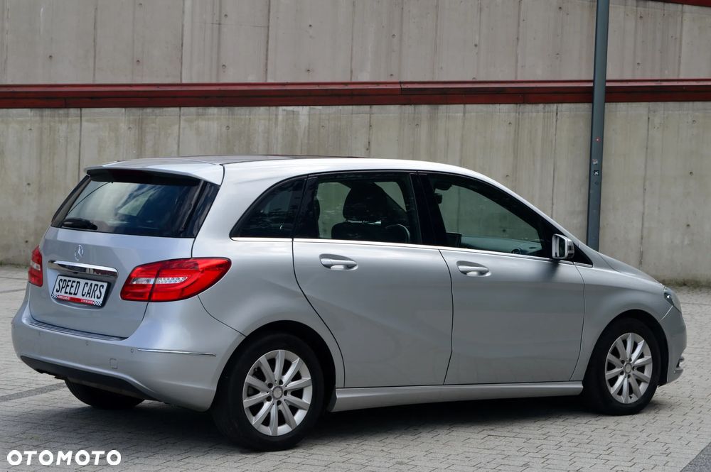 Mercedes-Benz Klasa B 180 CDI (BlueEFFICIENCY) - 4