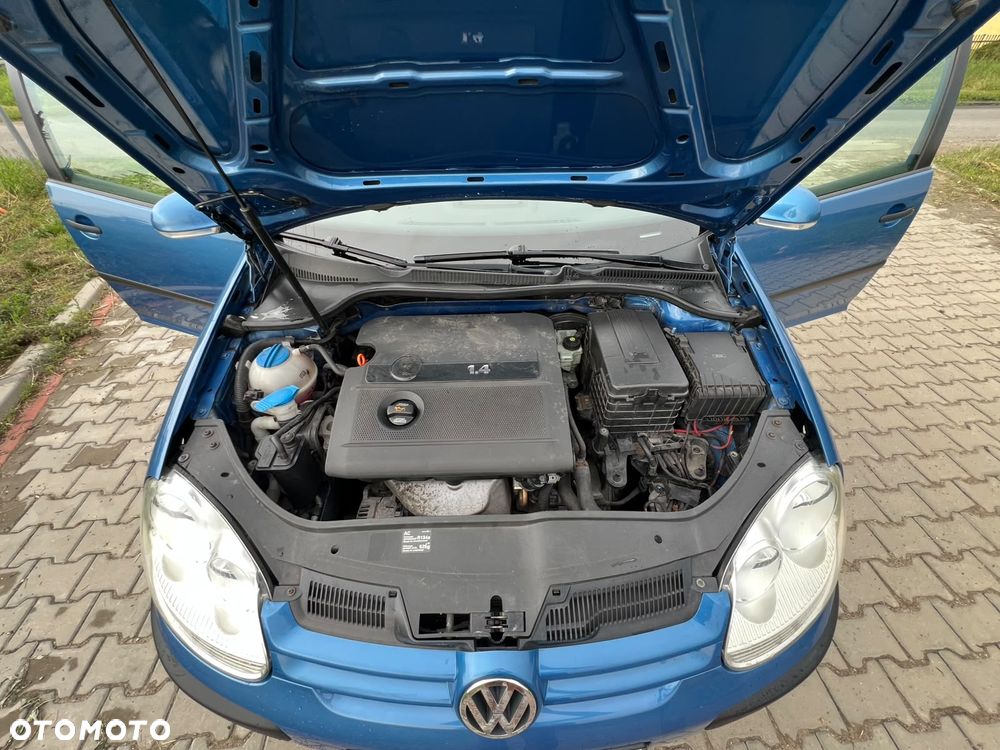 Volkswagen Golf - 11