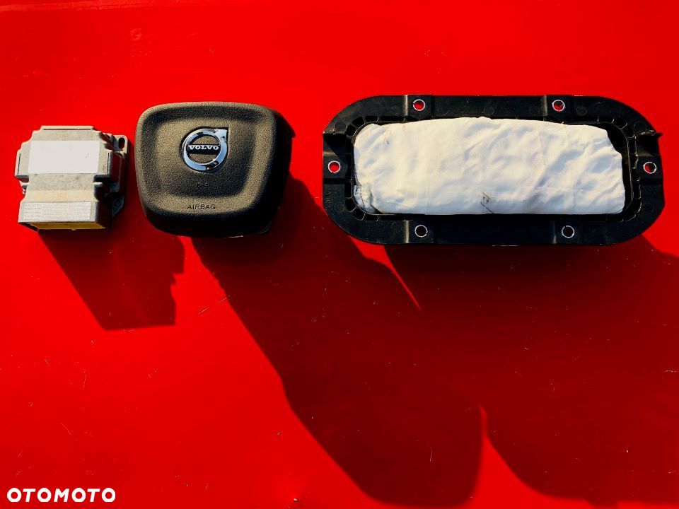 VOLVO XC40 AIRBAG PODUSZKA POWIETRZNA KIEROWCY PASY PAS PASAŻERA DESKA regeneracja naprawa Raz2 XC ! - 2