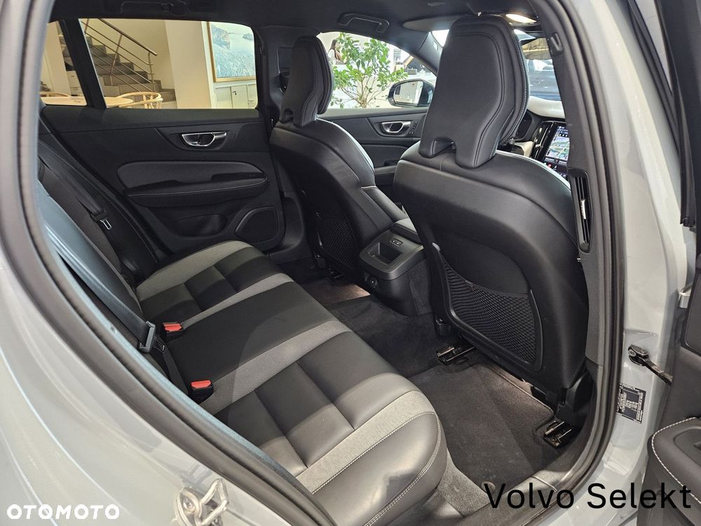 Volvo V60 - 22