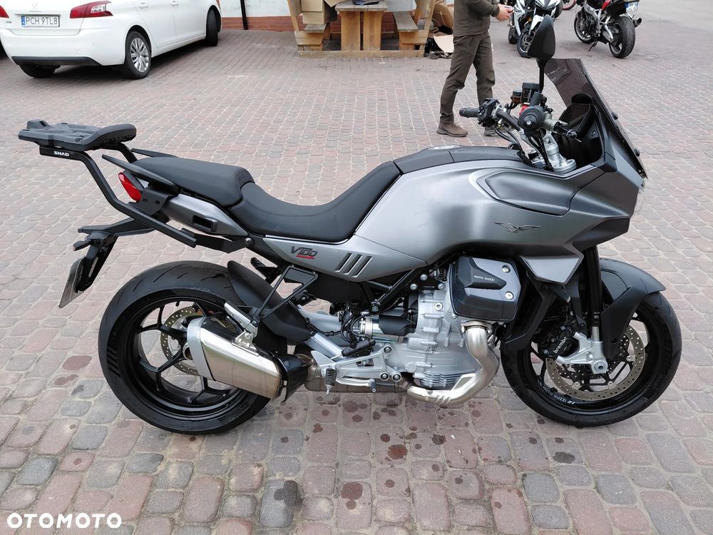 Moto Guzzi V100 Mandello - 6