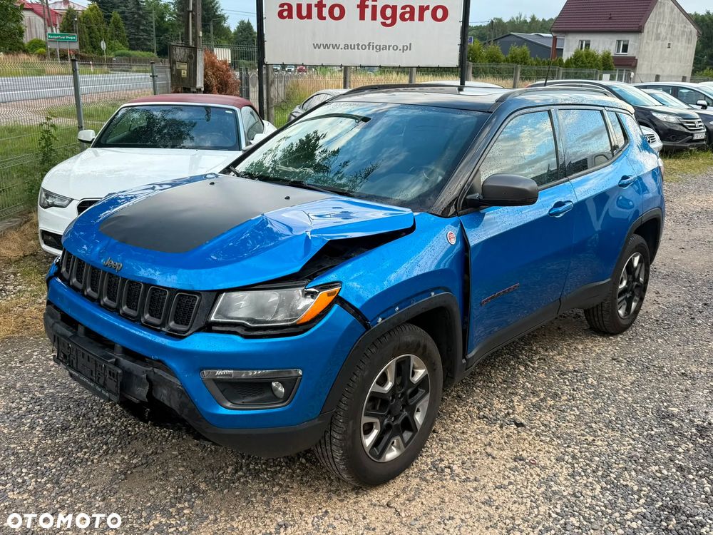 Jeep Compass - 2