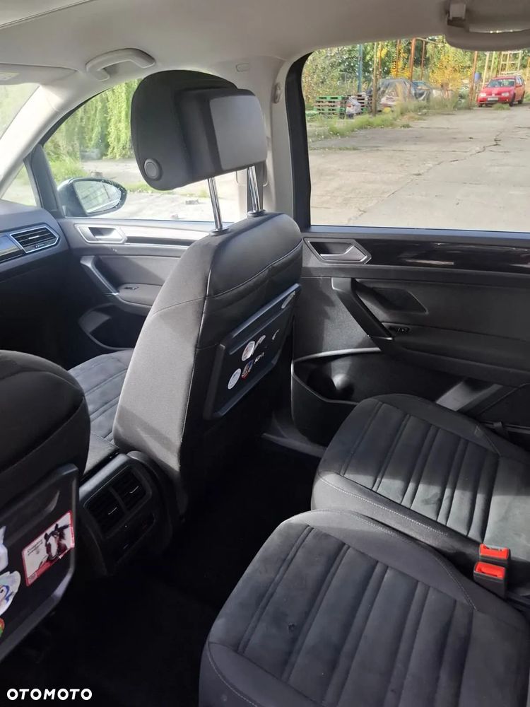 Volkswagen Touran 2.0 TDI BMT Highline DSG - 11