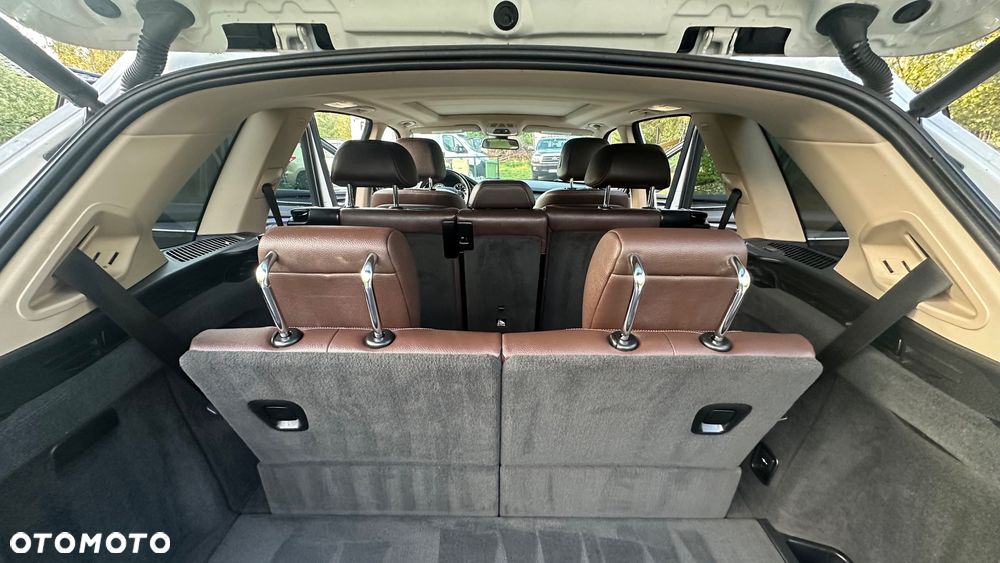 BMW X5 xDrive35i Edition Exclusive - 22