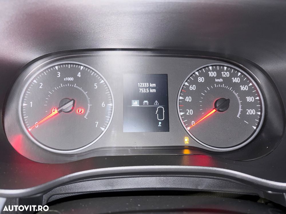 Dacia Sandero Stepway ECO-G 100 MT6 Extreme+ - 28