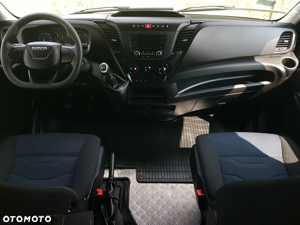 Iveco DAILY KONTENER NISKOPODŁOGOWY 4,43x2,23x2,42 SKLEP FOODTRUCK BAR KLIMA KONIOWÓZ KAMPER - 19