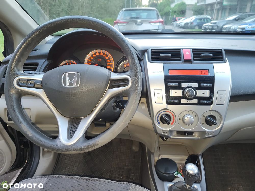 Honda City - 10