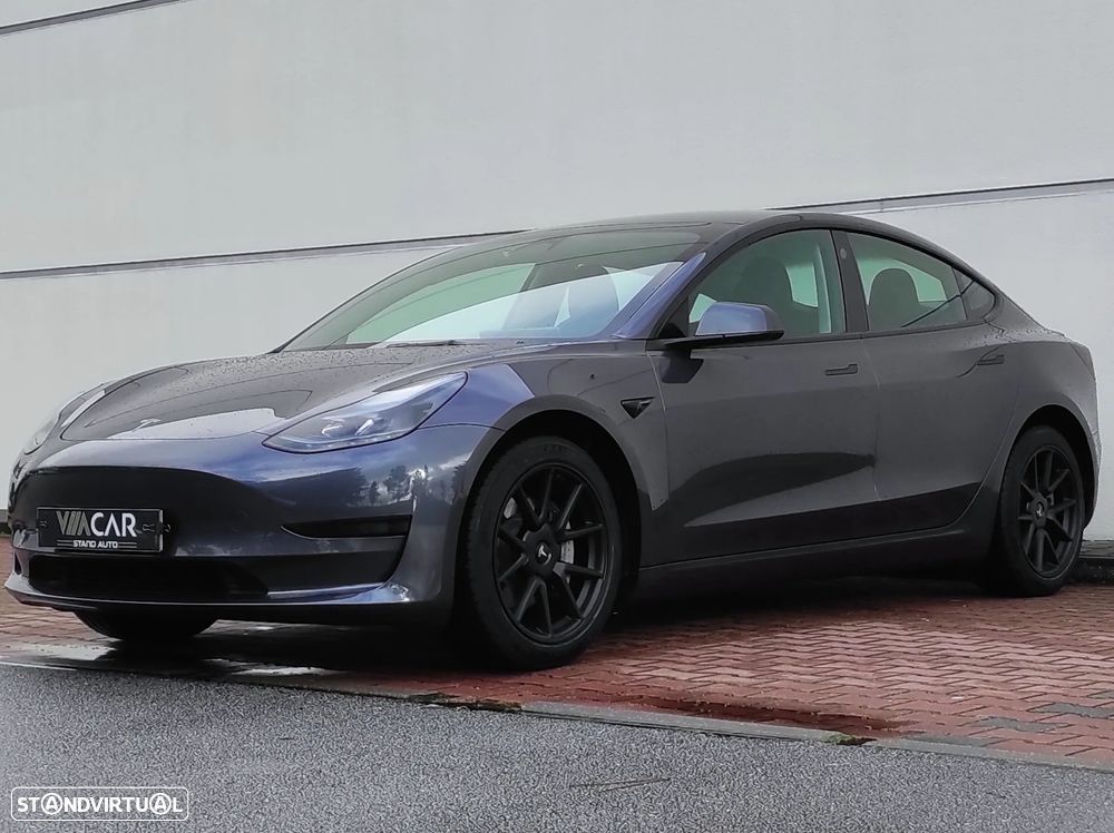 Tesla Model 3 Standard Range Plus RWD - 2