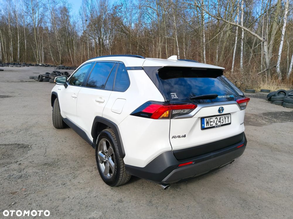 Toyota RAV4 - 4