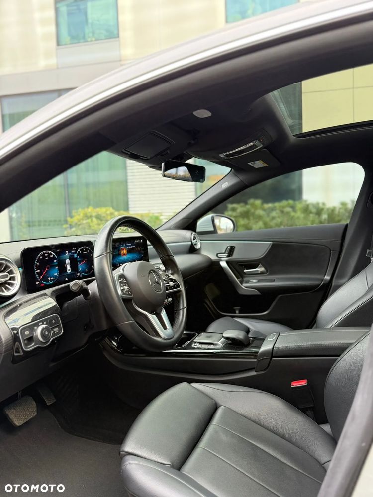 Mercedes-Benz CLA 250 Progressive 7G-DCT - 14
