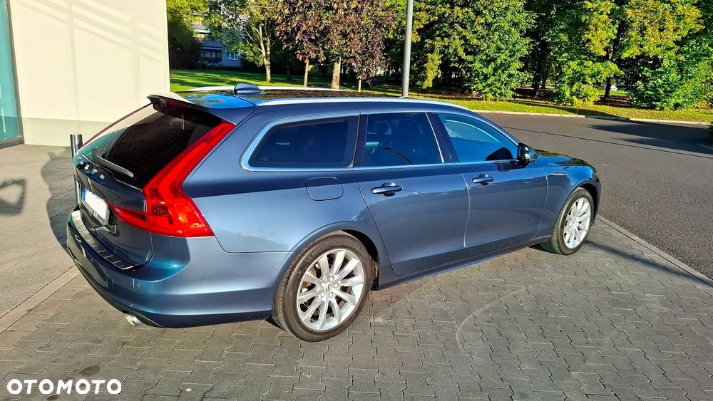 Volvo V90 D3 Momentum - 11