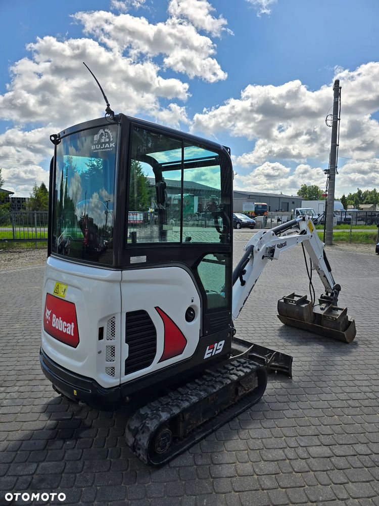 Bobcat E19 - 7