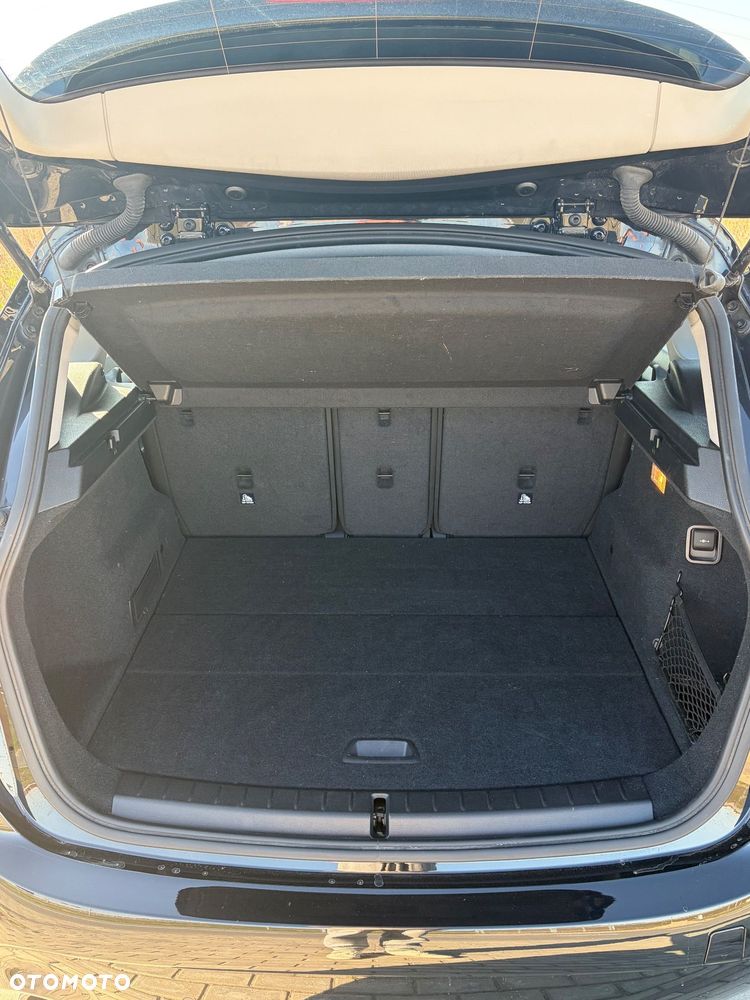 BMW Seria 2 218i Advantage - 10