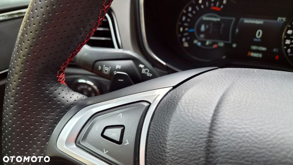 Ford Mondeo - 29