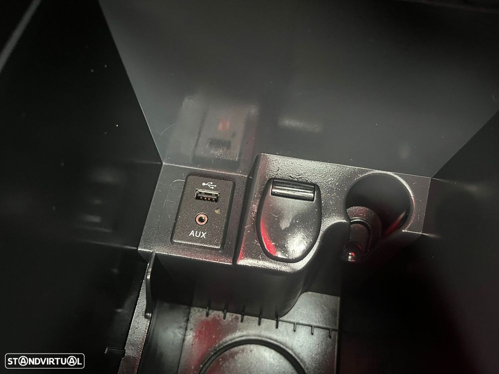 Nissan Qashqai 1.6 dCi Xtronic ACENTA - 31