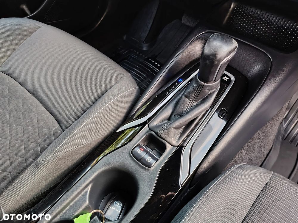 Toyota Corolla 1.8 Hybrid Comfort - 33
