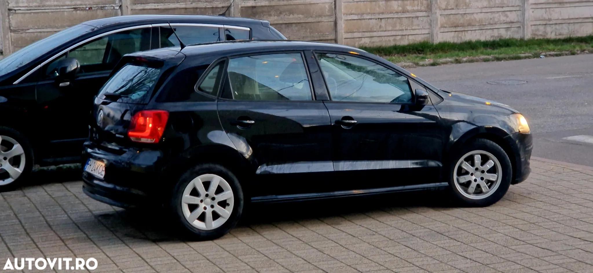 Volkswagen Polo - 9