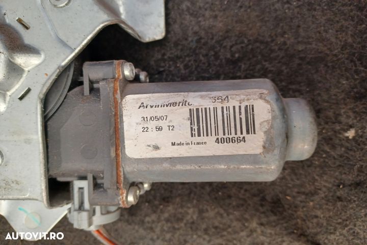 Macara geam fata dreapta electrica Renault Kangoo 2 [2007 - 2013] Pas - 3