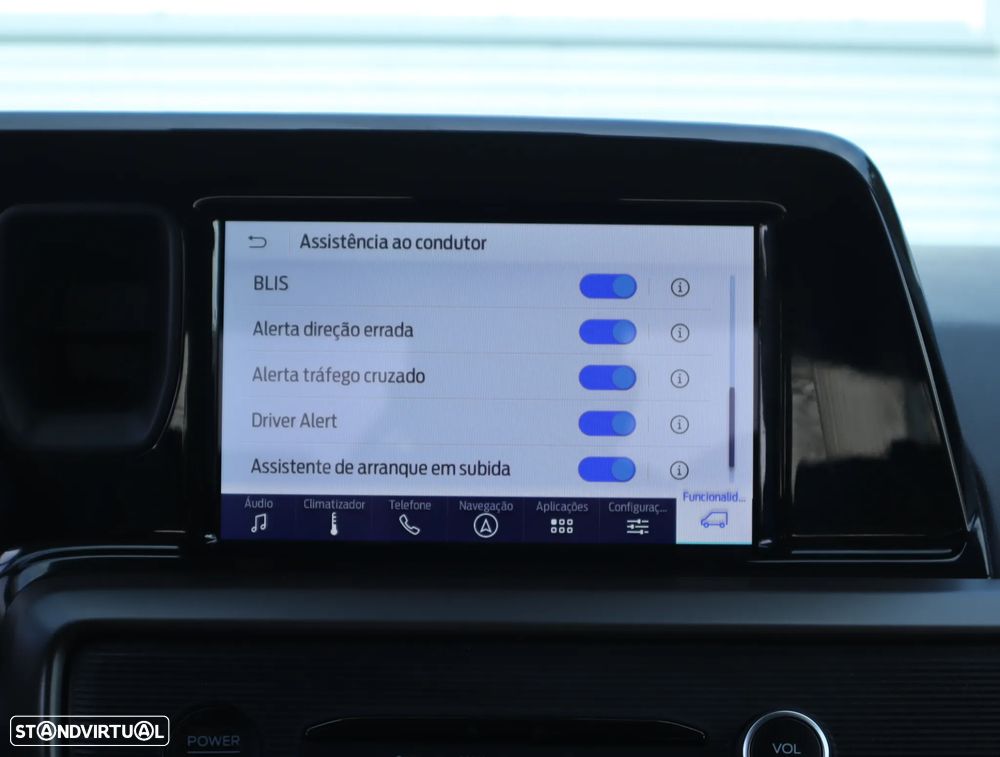 Ford Tourneo Courier 1.0 EcoBoost Titanium - 48